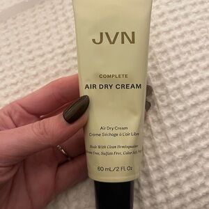 JVN Air Dry Styling Cream in Cream Tube